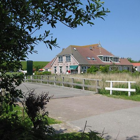 Bed And Breakfast De Zeehoeve Harlingen Exterior photo